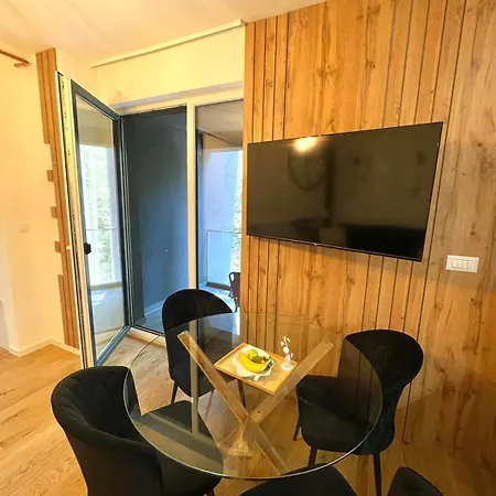 Apartment Oaza *